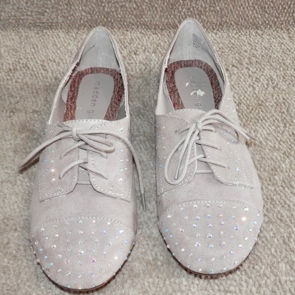 Madden Girl Size 8 Shoes Round Toe Ballet Flats Glittery Studded Bling TAN * - Picture 1 of 6